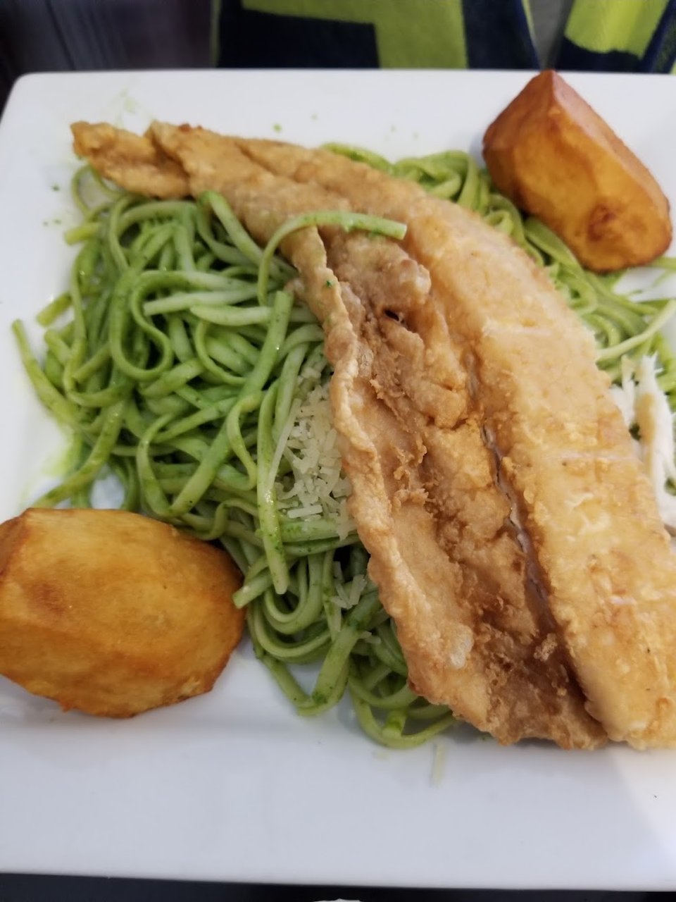 Combo 4 Tallarin Verde Con Bistec Apanado